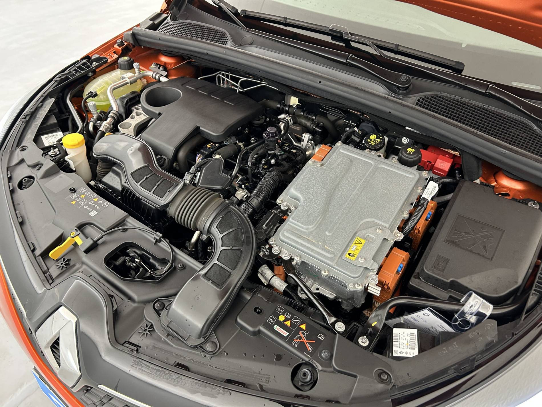 Vente en ligne Renault Clio 5 Clio E-Tech 140 au prix de 15 990 €