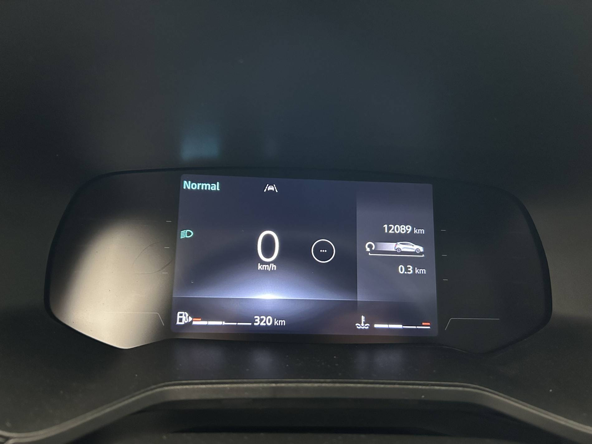 Vente en ligne Renault Clio 5 Clio TCe 90 au prix de 15 790 €