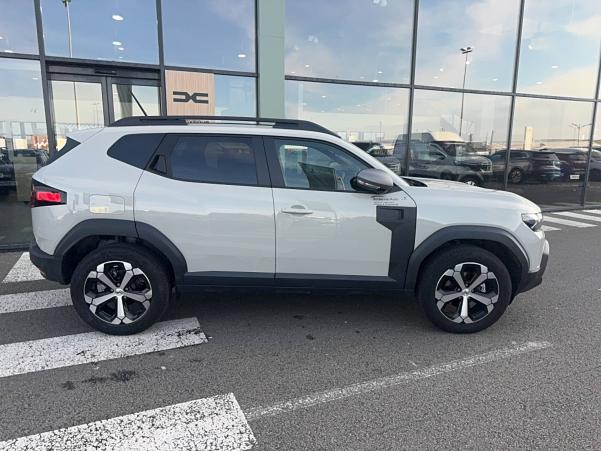 Vente en ligne Dacia Duster  Hybrid 140 4x2 au prix de 26 900 €