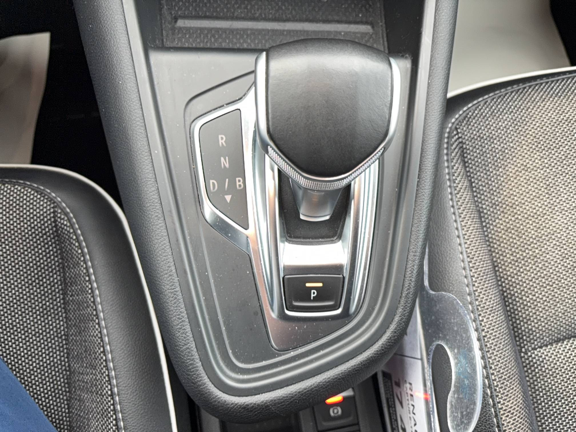 Vente en ligne Renault Captur  E-Tech Plug-in 160 au prix de 17 490 €