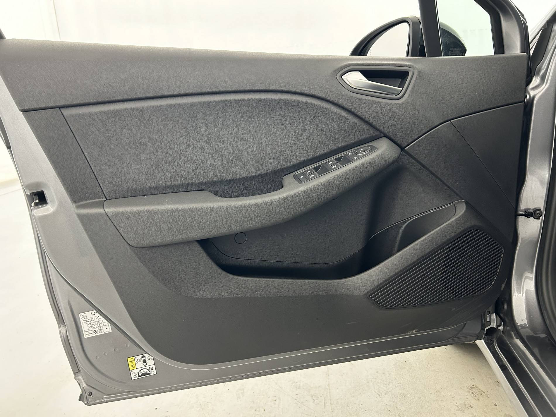 Vente en ligne Renault Clio 5 Clio TCe 90 au prix de 13 990 €