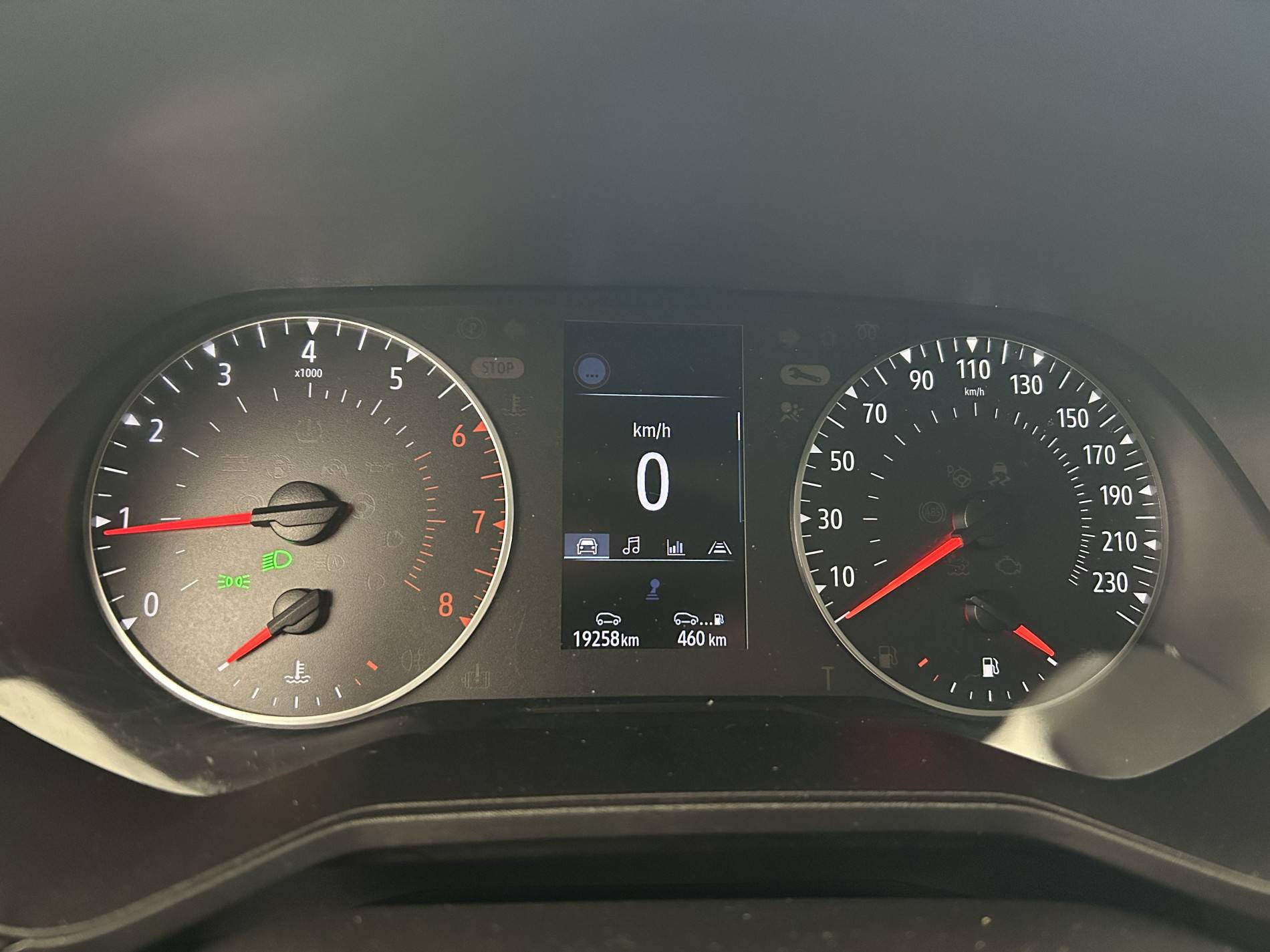 Vente en ligne Renault Clio 5 Clio TCe 90 au prix de 14 490 €