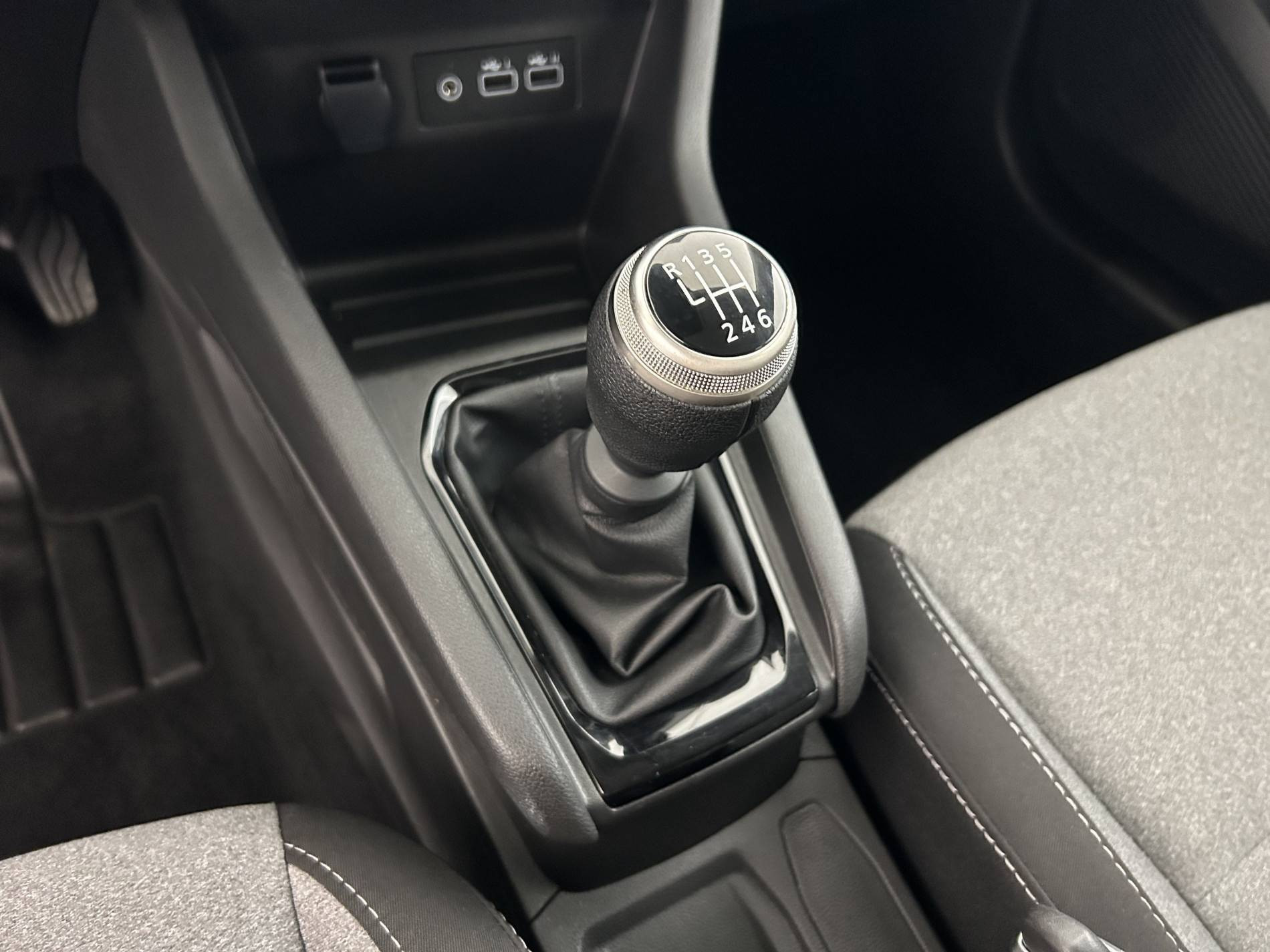 Vente en ligne Renault Clio 5 Clio TCe 90 ch GSR2 au prix de 15 790 €