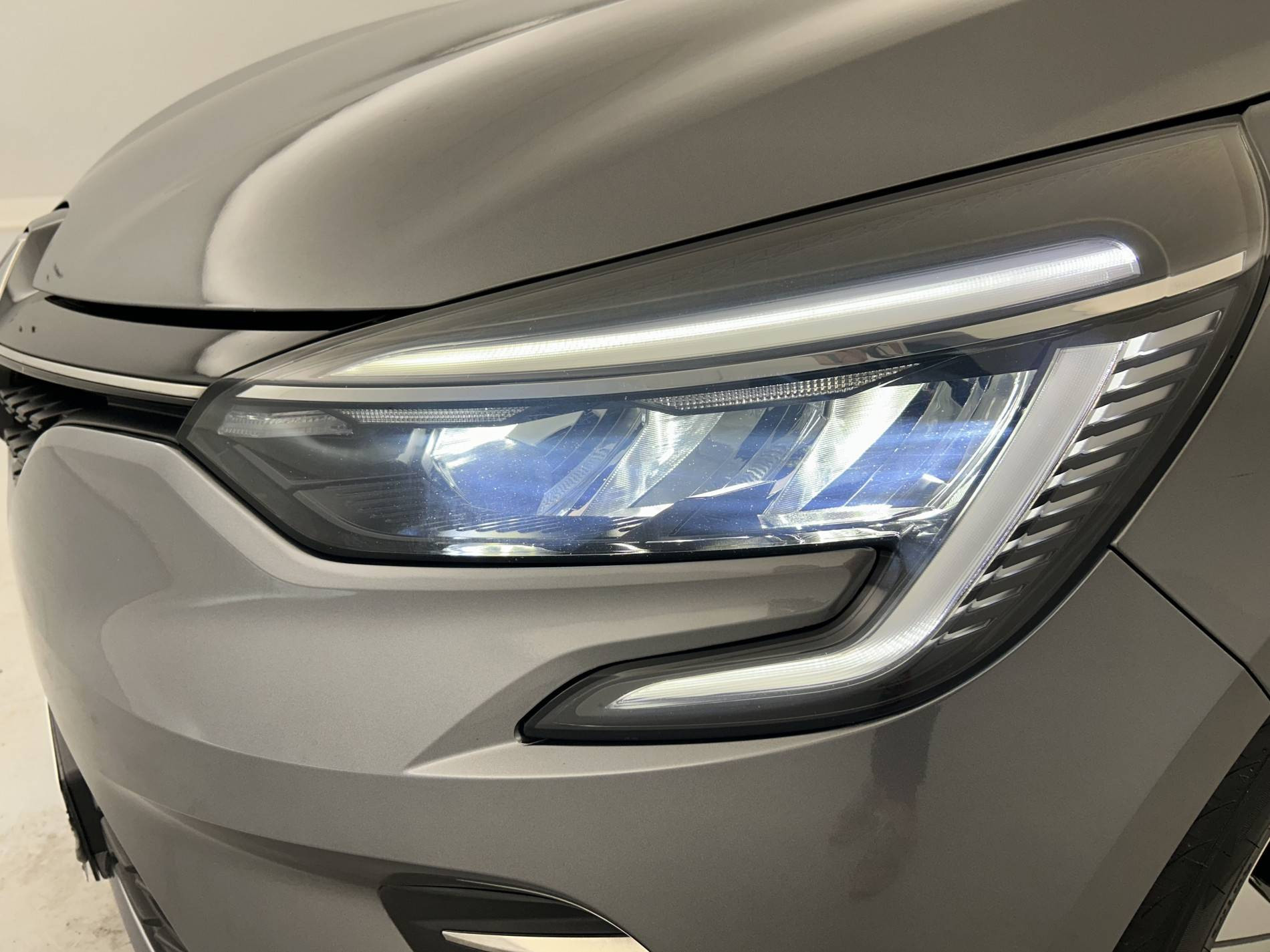 Vente en ligne Renault Clio 5 Clio TCe 90 au prix de 13 990 €