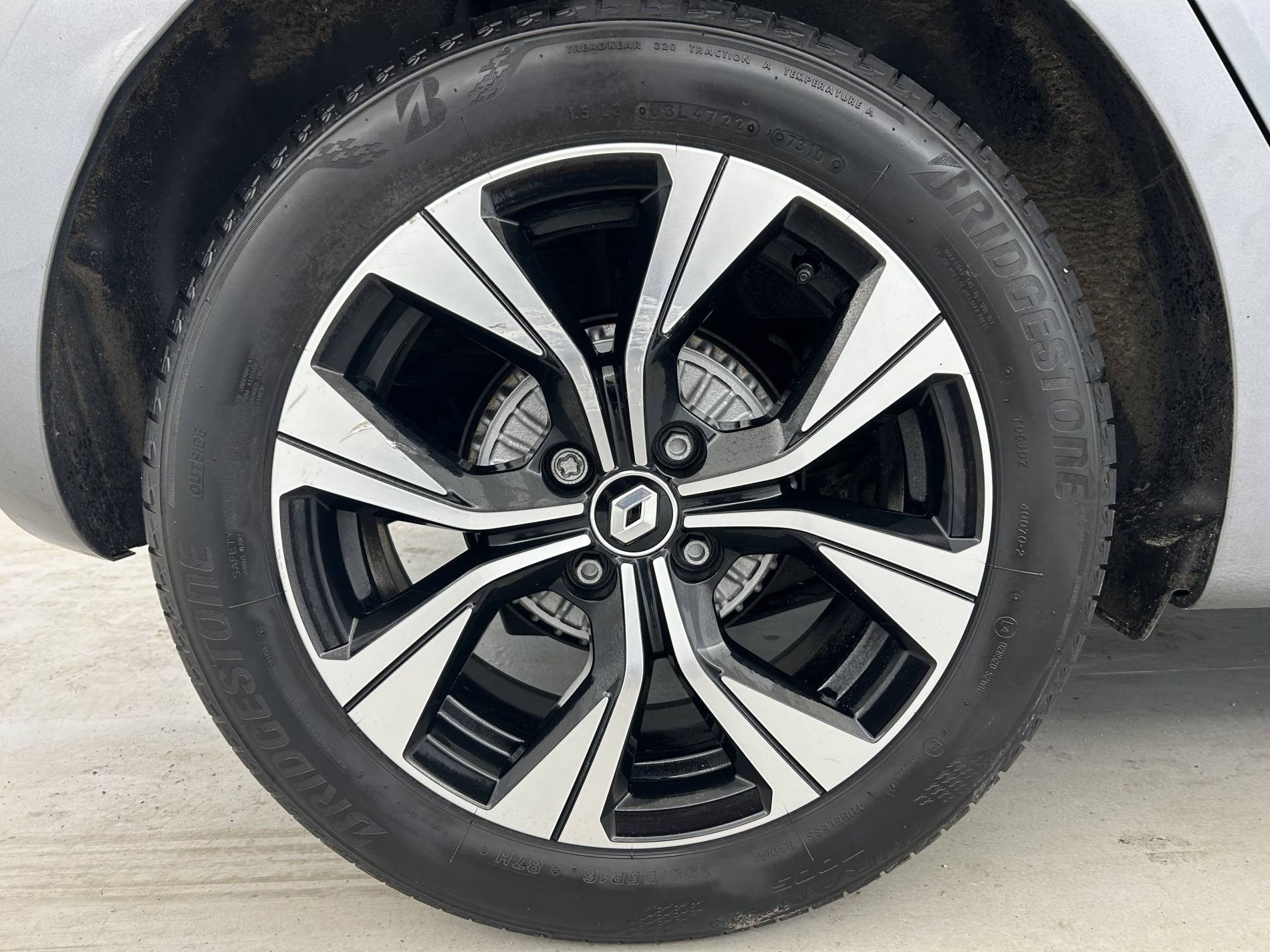 Vente en ligne Renault Clio 5 Clio TCe 90 au prix de 13 990 €