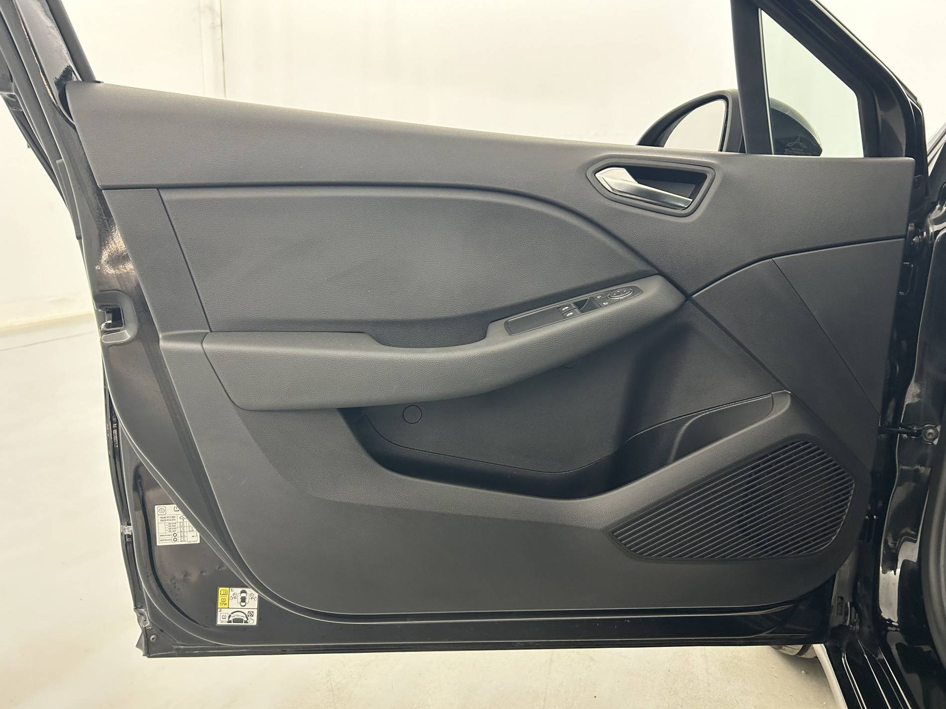 Vente en ligne Renault Clio 5 Clio TCe 90 au prix de 14 490 €