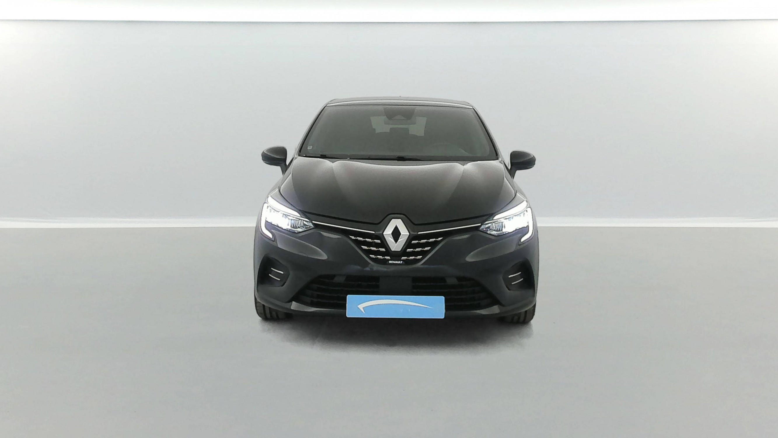 Vente en ligne Renault Clio 5 Clio E-Tech full hybrid 145 au prix de 17 390 €