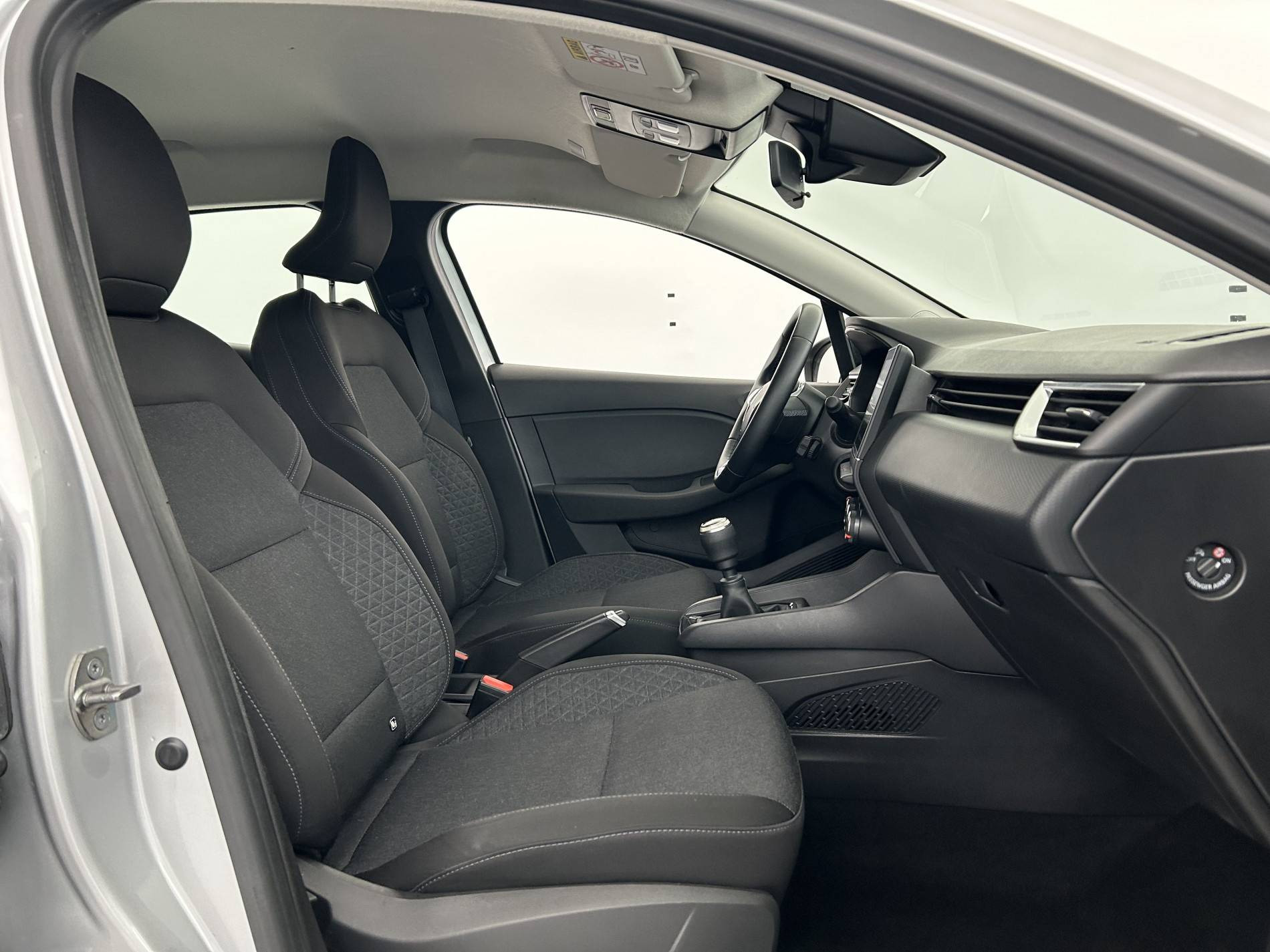 Vente en ligne Renault Clio 5 Clio TCe 90 au prix de 14 490 €