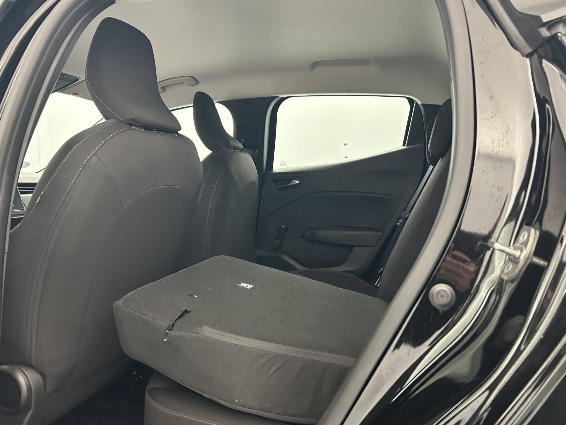 Vente en ligne Renault Clio 5 Clio TCe 90 au prix de 14 490 €