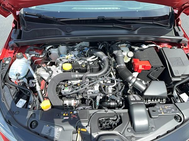 Vente en ligne Renault Clio 5 Clio Eco-G 100 GSR2 au prix de 17 900 €