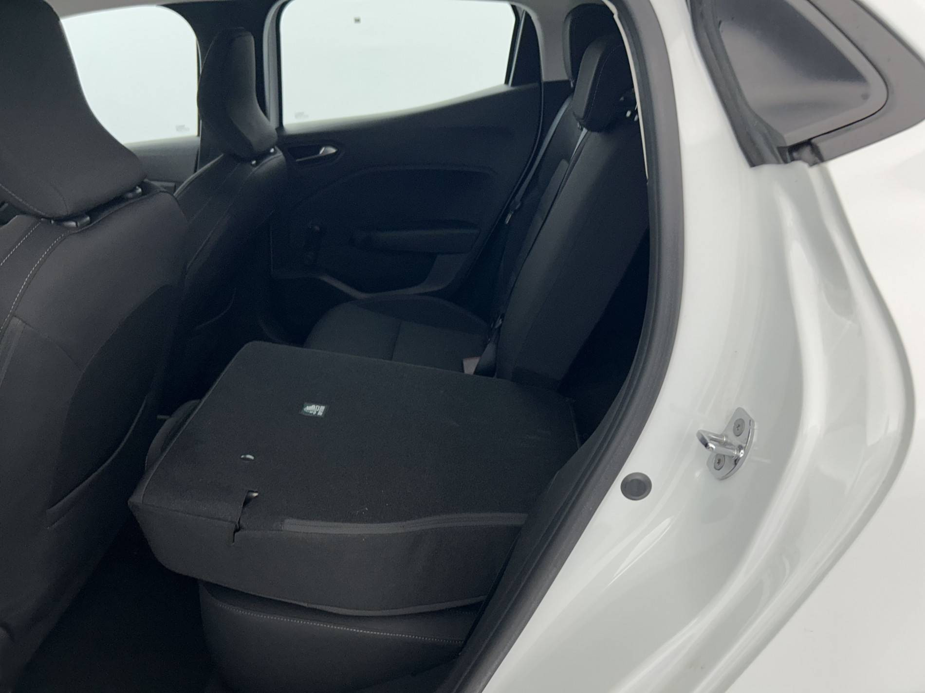 Vente en ligne Renault Clio 5 Clio TCe 100 GPL - 21N au prix de 13 990 €