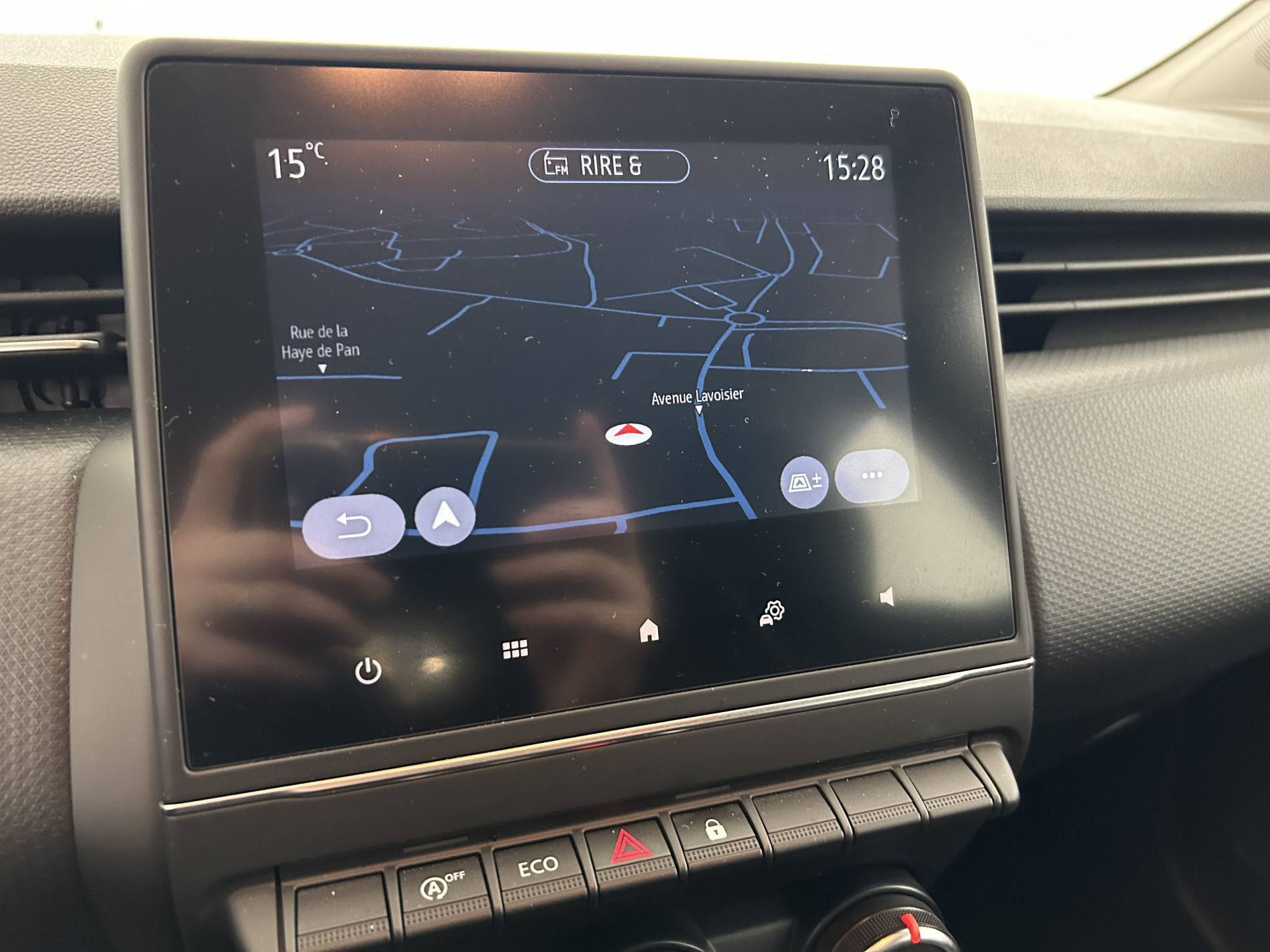 Vente en ligne Renault Clio 5 Clio TCe 100 GPL - 21N au prix de 13 990 €