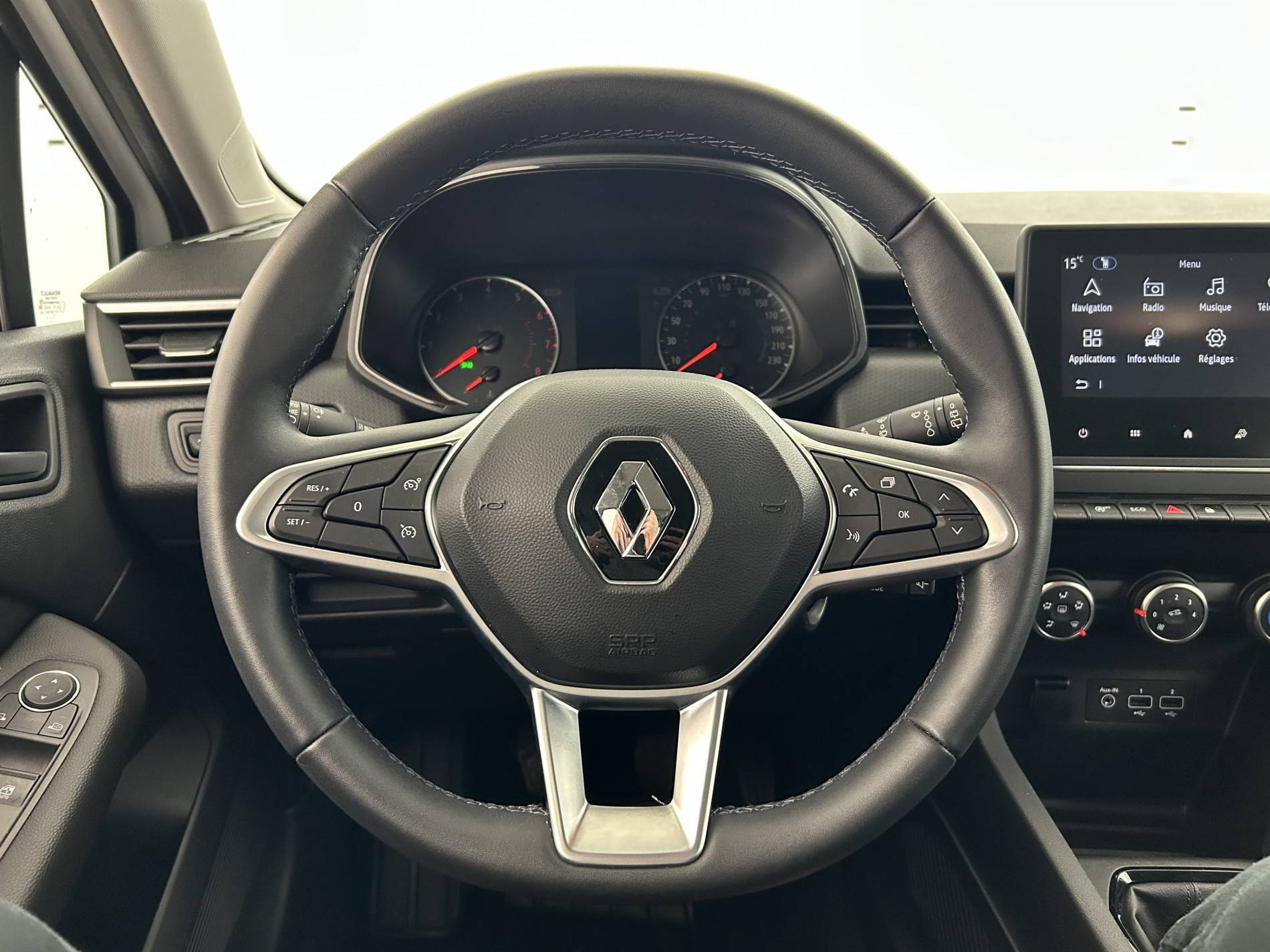 Vente en ligne Renault Clio 5 Clio TCe 100 GPL - 21N au prix de 13 990 €