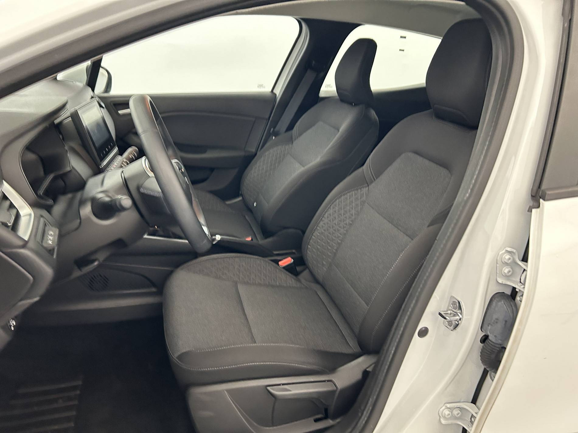 Vente en ligne Renault Clio 5 Clio TCe 100 GPL - 21N au prix de 13 990 €