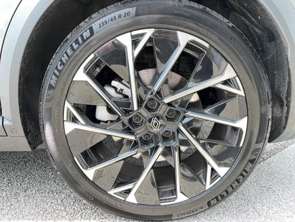 Vente en ligne Renault Scenic E-Tech  220 ch grande autonomie au prix de 45 900 €