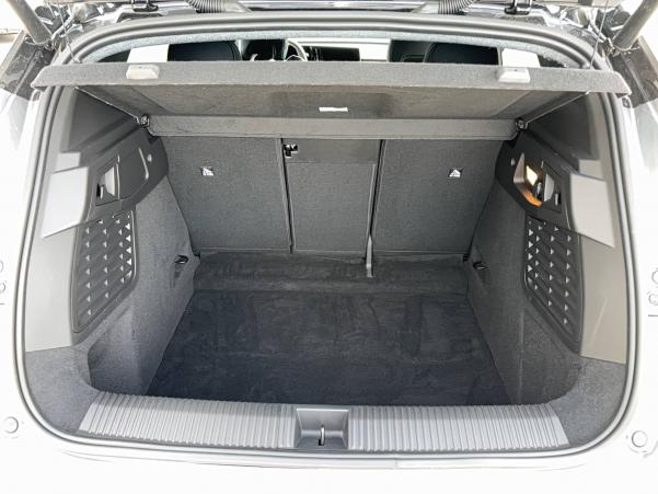 Vente en ligne Renault Scenic E-Tech  220 ch grande autonomie au prix de 45 900 €