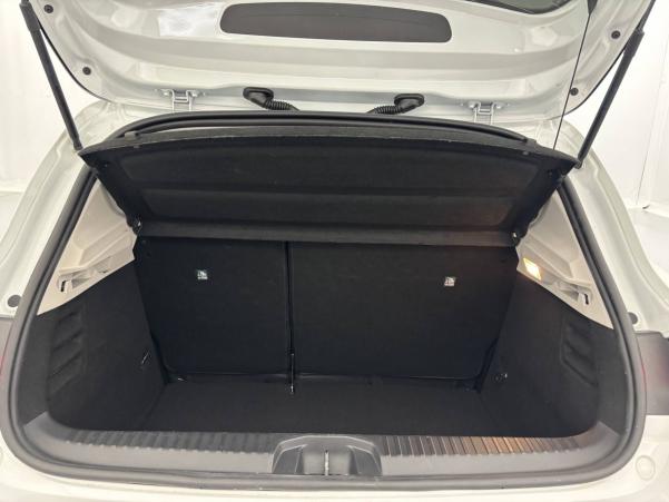 Vente en ligne Renault Clio 5 Clio TCe 100 au prix de 14 290 €