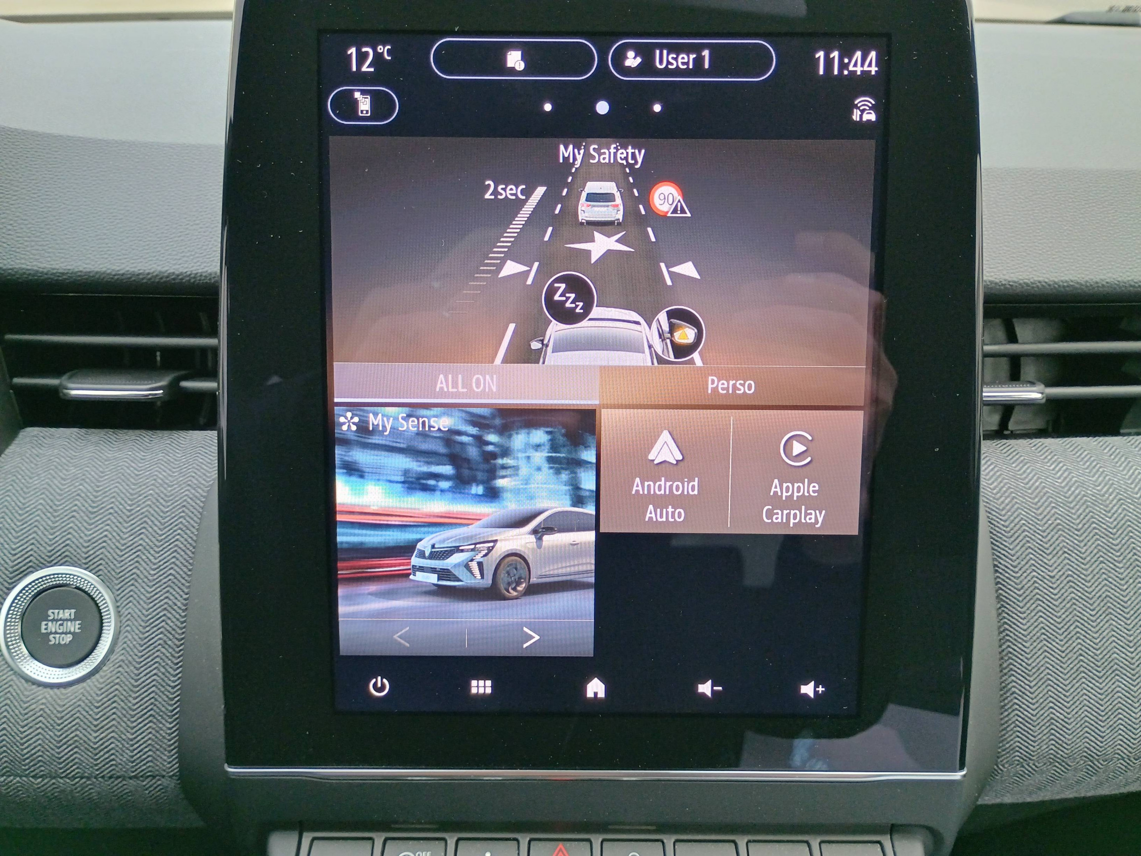 Vente en ligne Renault Clio 5 Clio Eco-G 100 ch GSR2 au prix de 19 990 €