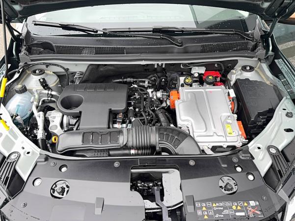Vente en ligne Dacia Jogger  Hybrid 140 5 places GSR2 au prix de 25 900 €