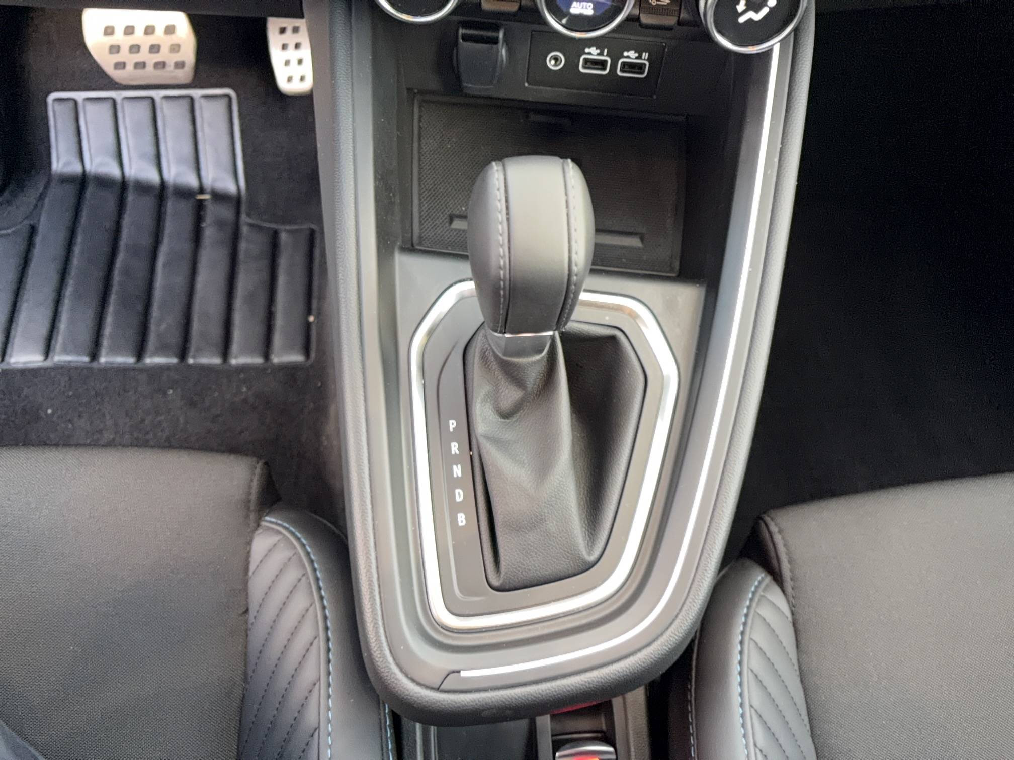 Vente en ligne Renault Clio 5 Clio E-Tech full hybrid 145 ch GSR2 au prix de 24 290 €