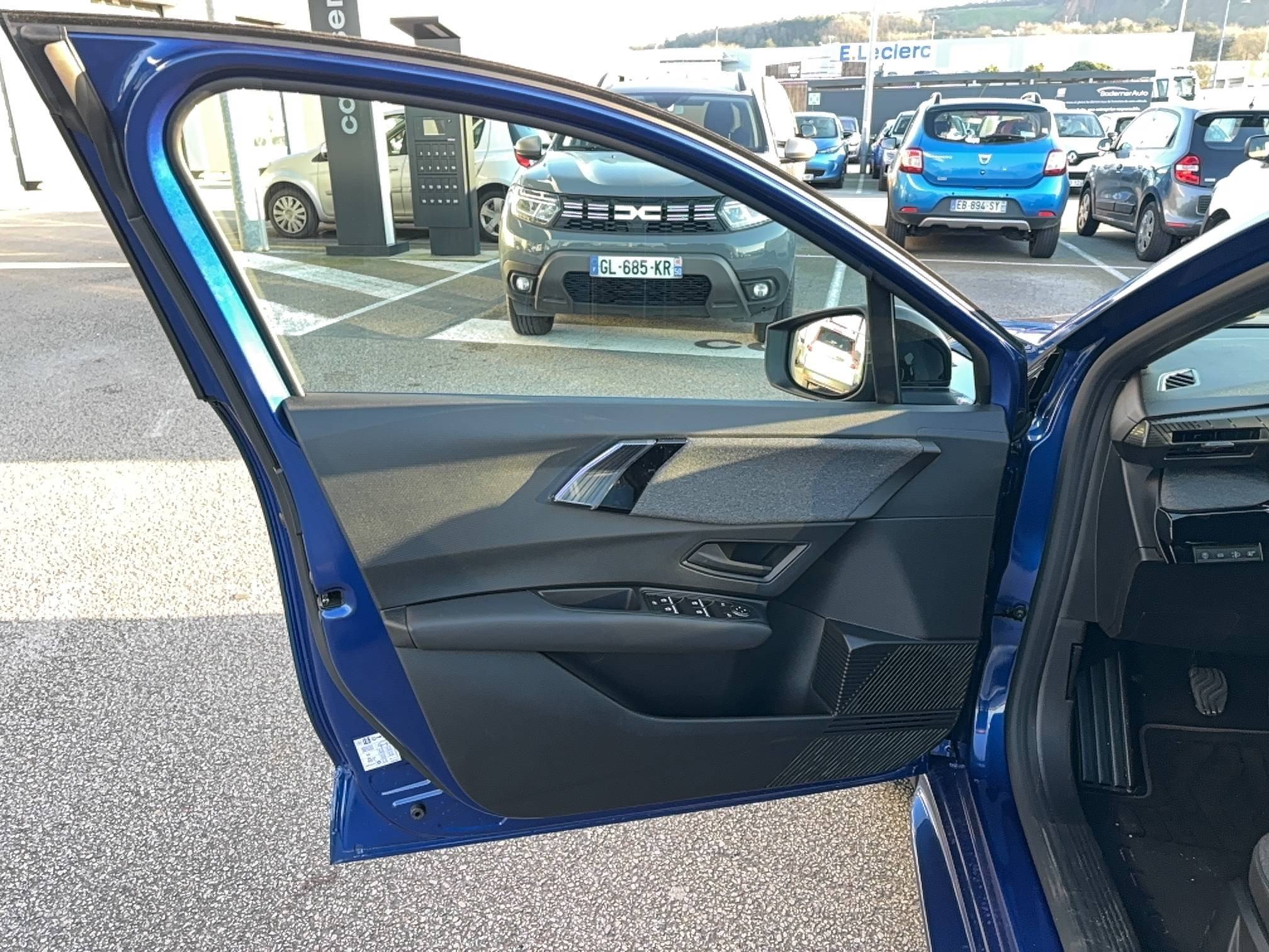 Vente en ligne Renault Clio 6 Clio TCe 115 ch au prix de 19 900 €