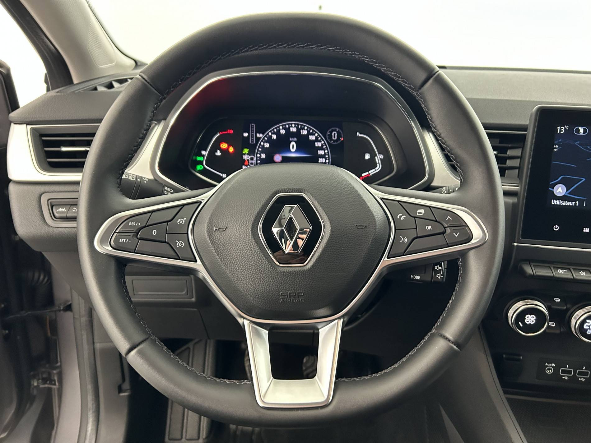 Vente en ligne Renault Captur  TCe 140 - 21 au prix de 17 990 €