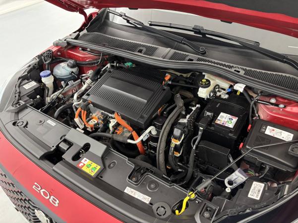 Vente en ligne Peugeot E-208  50 kWh 136ch au prix de 16 490 €