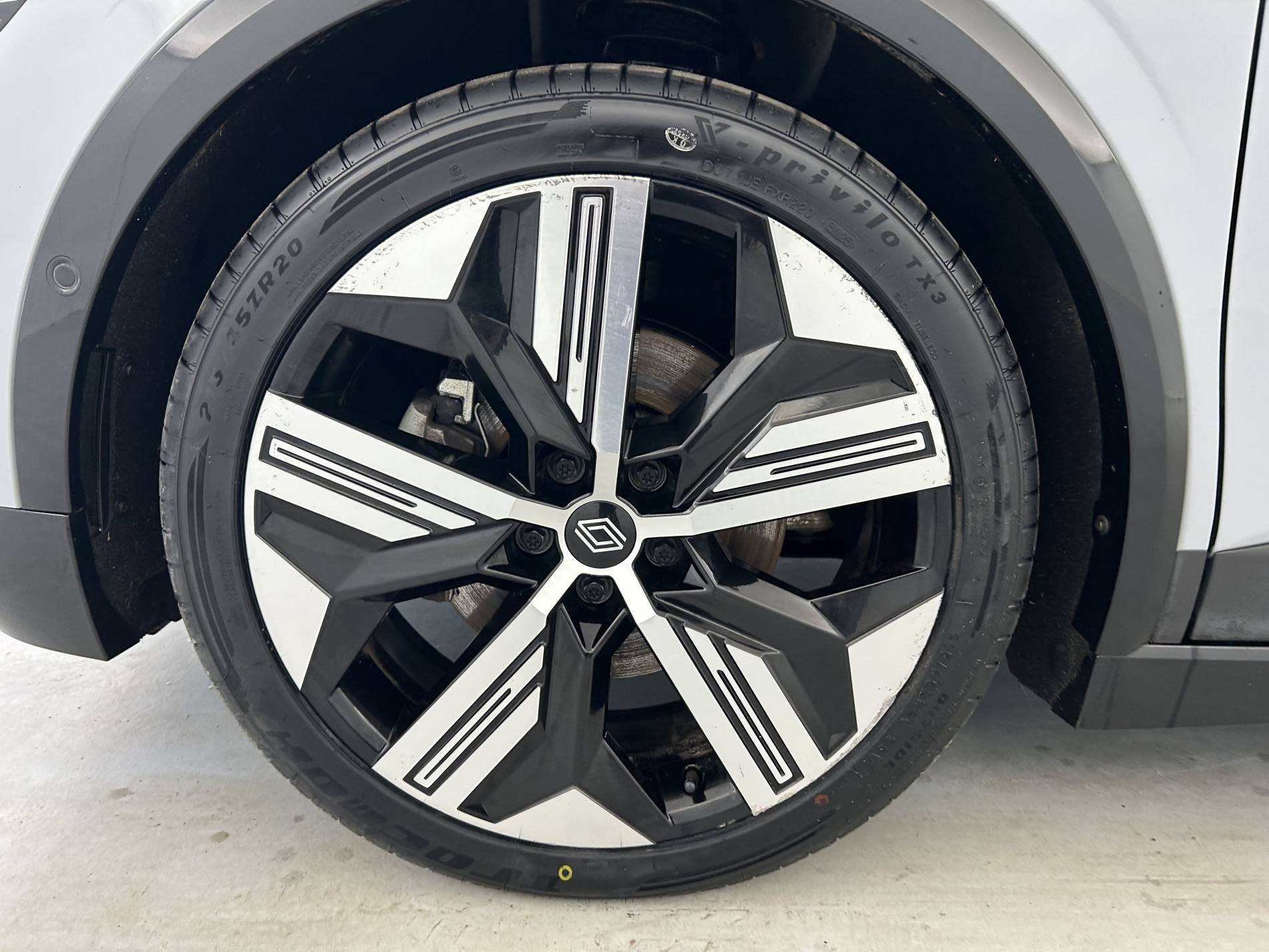 Vente en ligne Renault Megane E-Tech  EV60 220 ch super charge au prix de 24 490 €