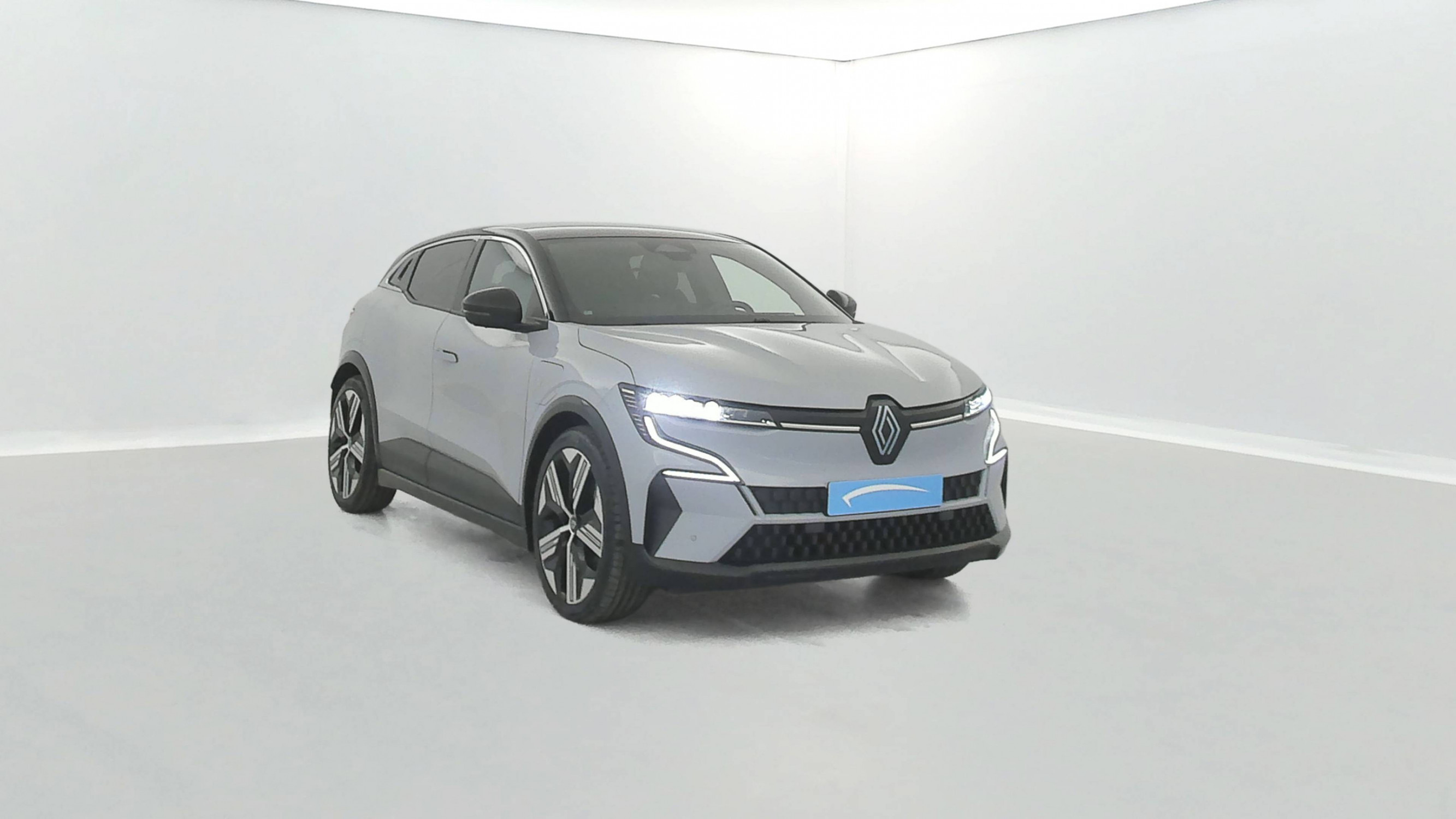 Vente en ligne Renault Megane E-Tech  EV60 220 ch super charge au prix de 24 490 €