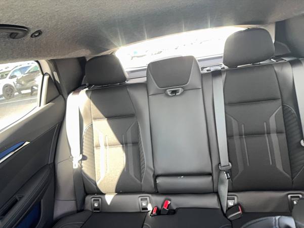 Vente en ligne Renault Scenic E-Tech  220 ch grande autonomie au prix de 45 900 €