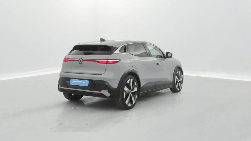 Vente en ligne Renault Megane E-Tech  EV60 220 ch super charge au prix de 24 990 €