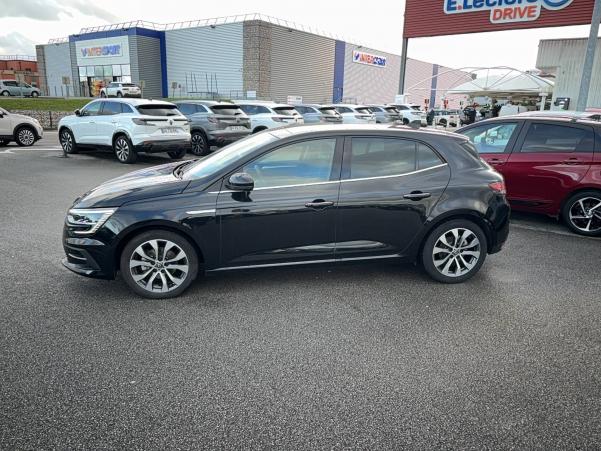 Vente en ligne Renault Megane 4  TCe 140 EDC au prix de 23 490 €