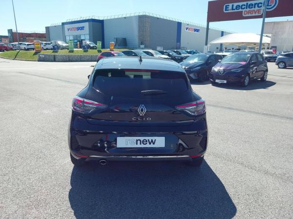 Vente en ligne Renault Clio 5 Clio TCe 90 au prix de 17 490 €