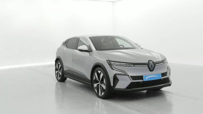 Vente en ligne Renault Megane E-Tech  EV60 220 ch super charge au prix de 29 990 €