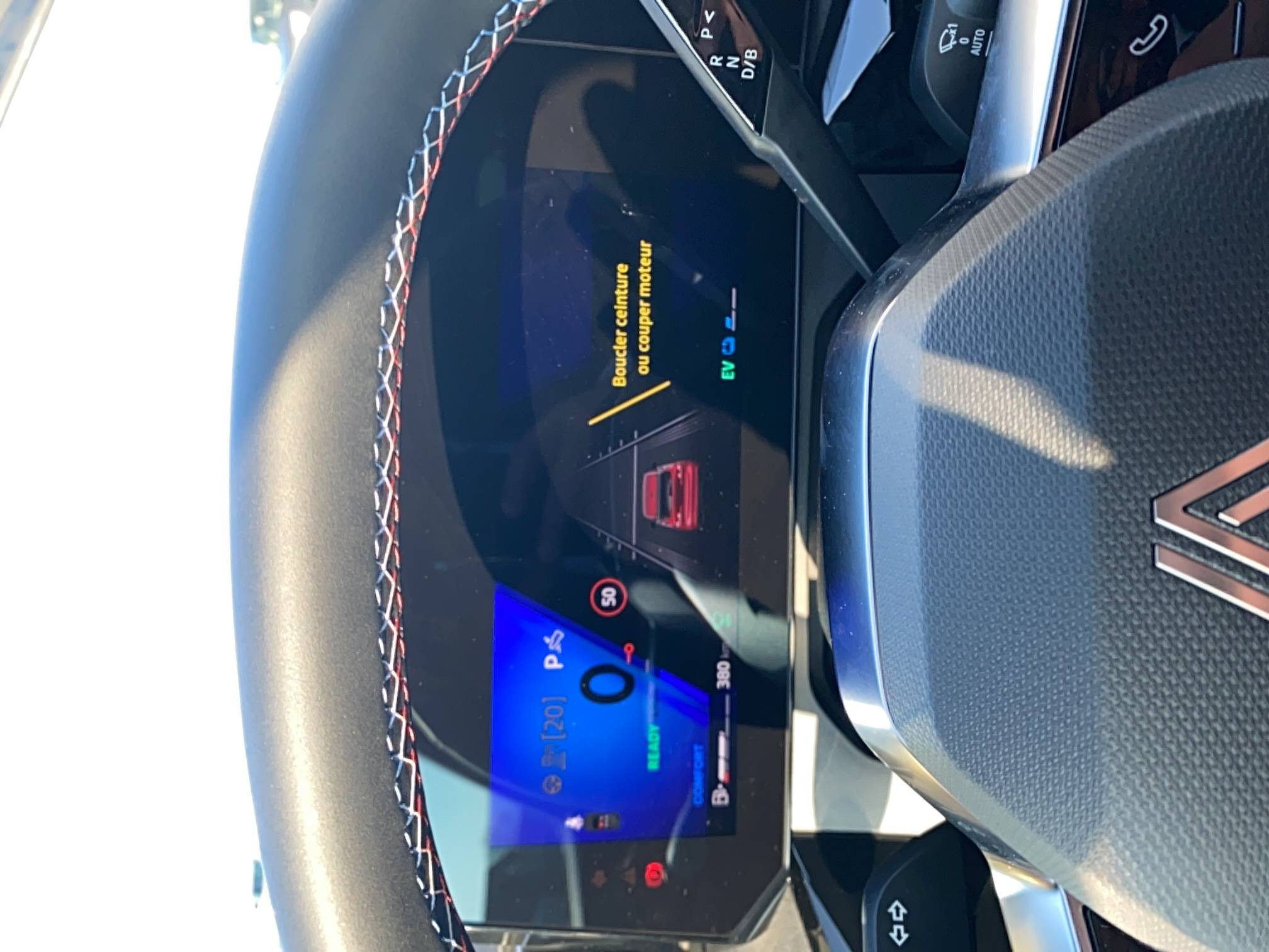 Vente en ligne Renault Clio 6 Clio E-Tech full hybrid 160 ch au prix de 27 900 €