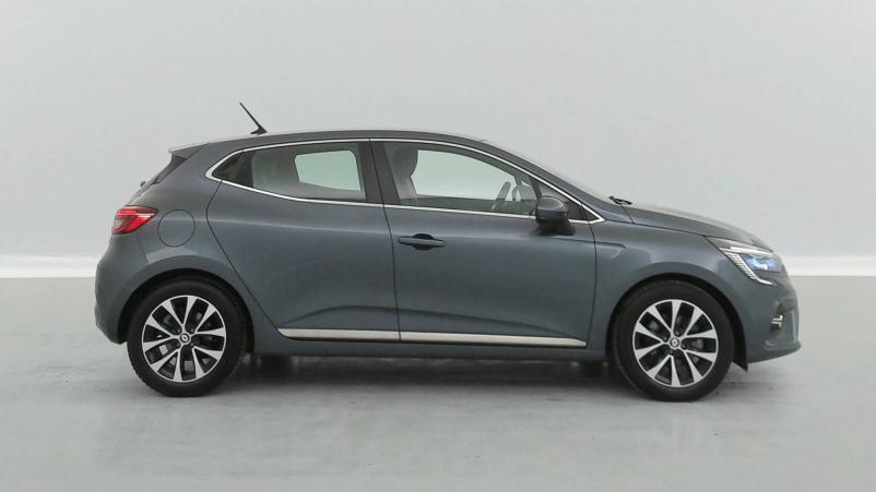Vente en ligne Renault Clio 5 Clio E-Tech 140 - 21N au prix de 17 490 €