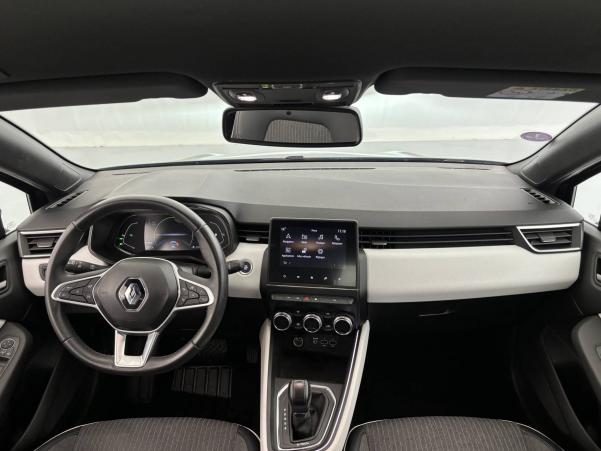 Vente en ligne Renault Clio 5 Clio E-Tech 140 - 21N au prix de 17 490 €