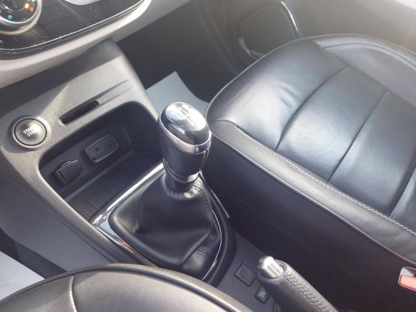Vente en ligne Renault Captur  TCe 150 FAP au prix de 13 990 €