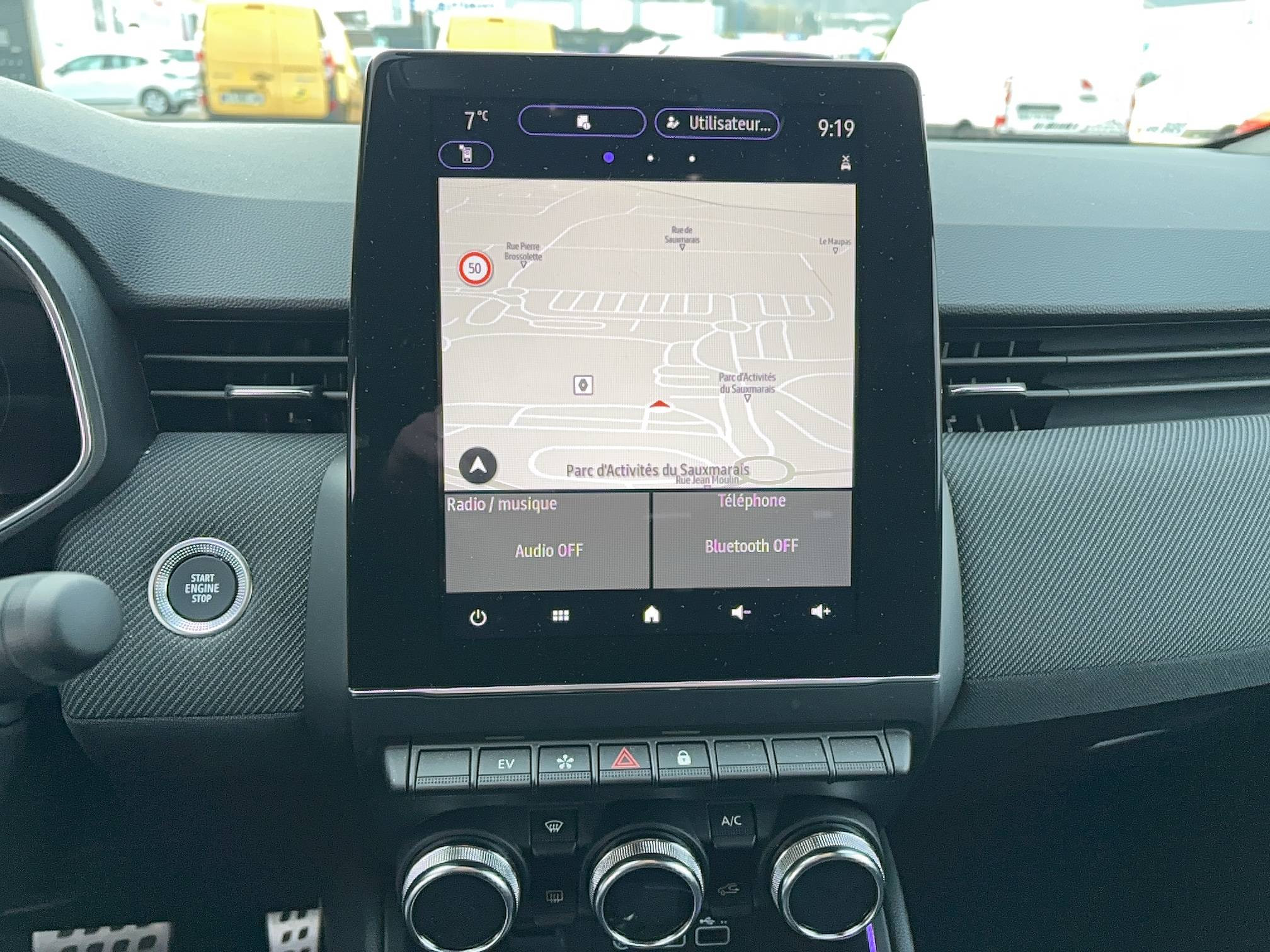 Vente en ligne Renault Clio 5 Clio E-Tech full hybrid 145 ch GSR2 au prix de 22 500 €