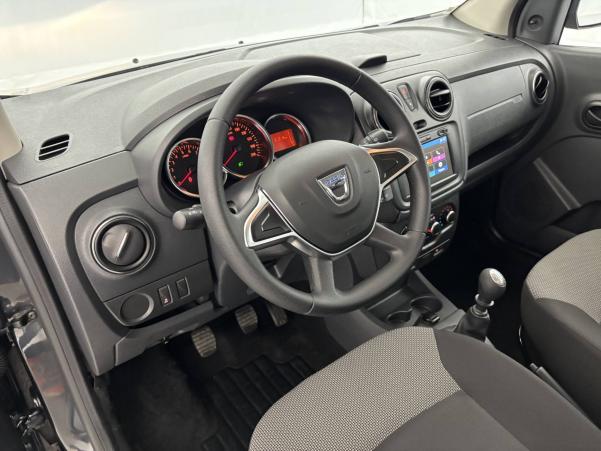 Vente en ligne Dacia Lodgy  Blue dCi 115 7 places au prix de 17 290 €