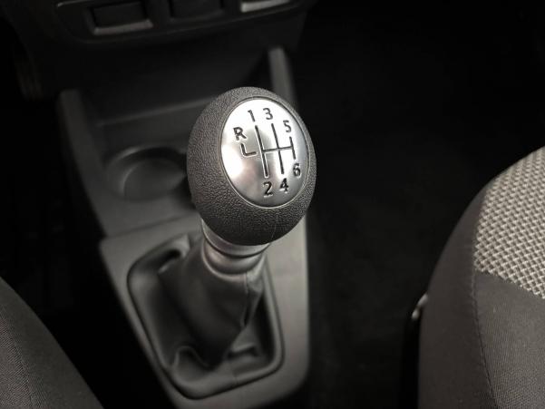 Vente en ligne Dacia Lodgy  Blue dCi 115 7 places au prix de 17 290 €
