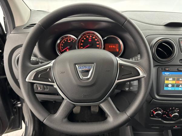 Vente en ligne Dacia Lodgy  Blue dCi 115 7 places au prix de 17 290 €