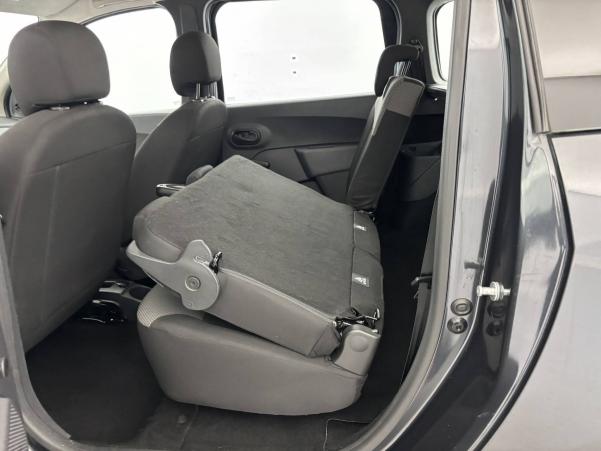 Vente en ligne Dacia Lodgy  Blue dCi 115 7 places au prix de 17 290 €