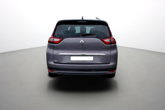 Vente en ligne Renault Grand Scenic 4 Grand Scenic Blue dCi 120 - 21 au prix de 21 490 €