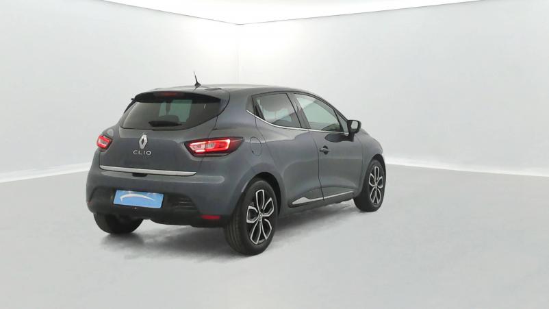 Vente en ligne Renault Clio 4 Clio TCe 90 E6C au prix de 12 590 €