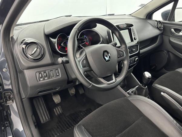 Vente en ligne Renault Clio 4 Clio TCe 90 E6C au prix de 12 590 €