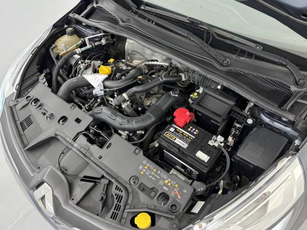 Vente en ligne Renault Clio 4 Clio TCe 90 E6C au prix de 12 590 €