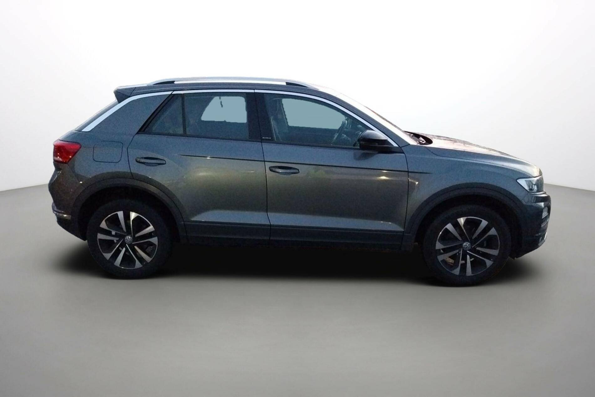Vente en ligne Volkswagen T-Roc  1.0 TSI 115 Start/Stop BVM6 au prix de 18 590 €