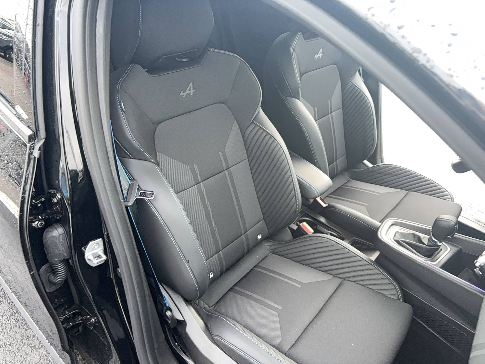 Vente en ligne Renault Clio 5 Clio E-Tech full hybrid 145 ch GSR2 au prix de 19 590 €