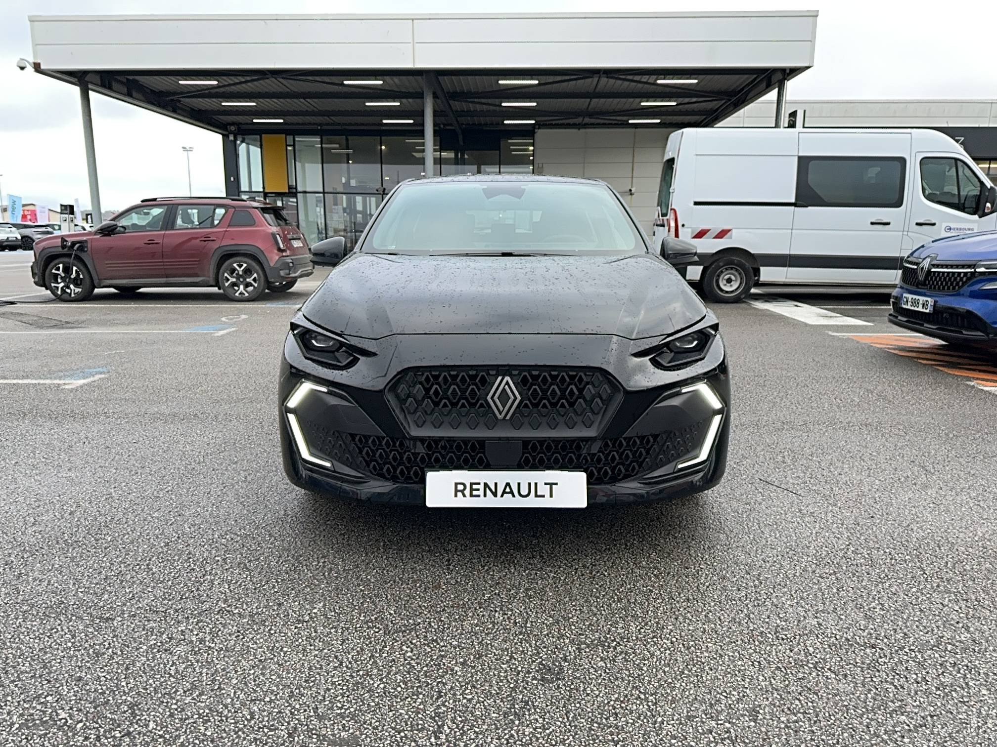 Vente en ligne Renault Clio 6 Clio E-Tech full hybrid 160 ch au prix de 24 600 €